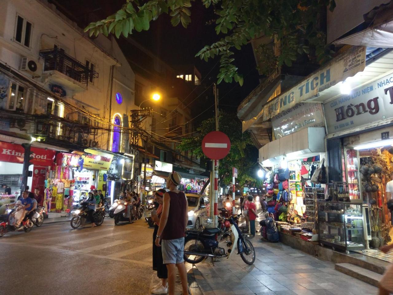 Capsule Hanoi Hostel Экстерьер фото