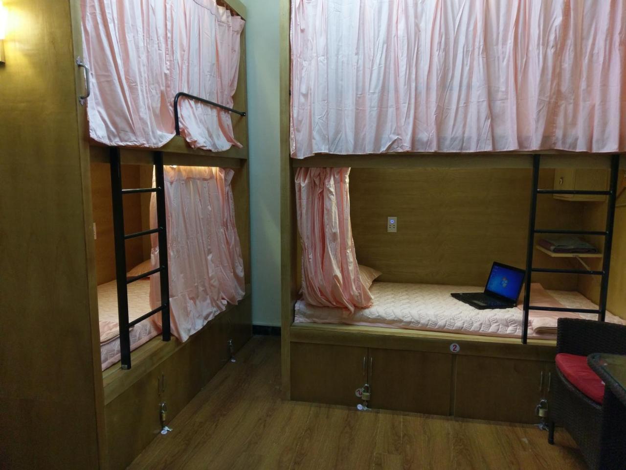 Capsule Hanoi Hostel Экстерьер фото