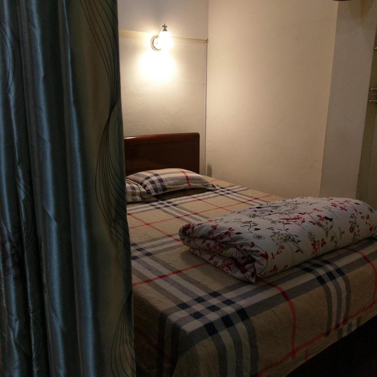 Capsule Hanoi Hostel Экстерьер фото